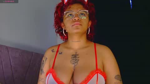 Snapshot of alessia_temptation chatting on 07-26-26, 11:17 alessia_temptation online show from 07-26-26, 11:17
