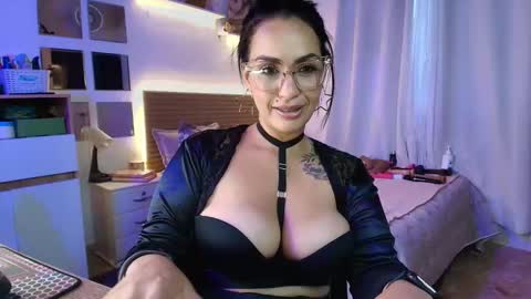 alessia online show from 04-30-26, 08:26