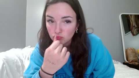 Snapshot of alessiasnow chatting on 11-17-25, 11:10 Alessia Snow online show from 11-17-25, 11:10