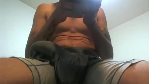 alessio10inches online show from 04-23-26, 08:33