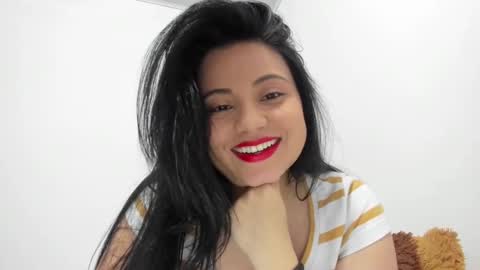 Alejandra online show from 01-01-25, 09:49