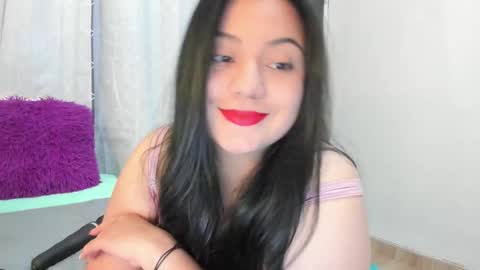Alejandra online show from 10-07-25, 04:42