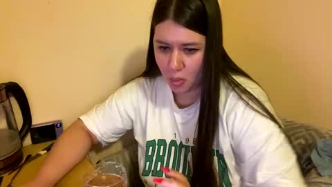 Aletta Oushen online show from 01-29-25, 05:24