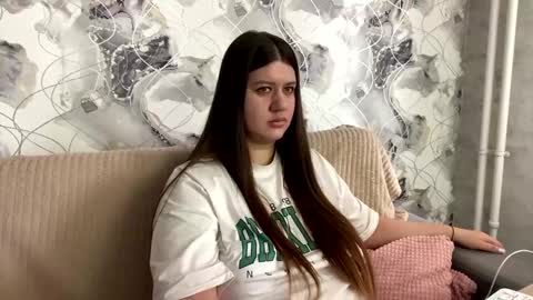 Aletta Oushen online show from 02-13-25, 08:17