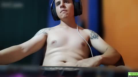 alex0397 online show from 12-28-24, 02:11