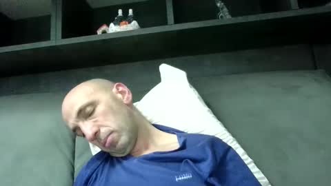 Snapshot of alex120475 chatting on 01-17-26, 12:26 alex120475 online show from 01-17-26, 12:26