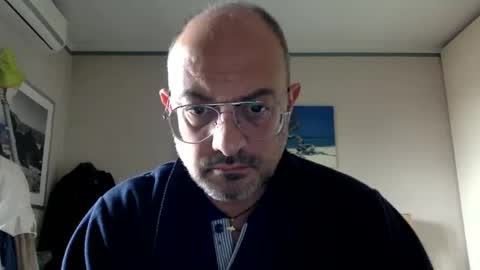 Snapshot of alex1977milano chatting on 03-12-25, 09:12 the Gold Couple online show from 03-12-25, 09:12