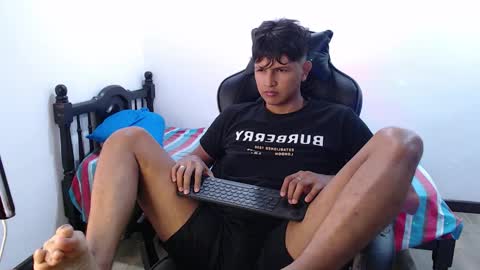 alex online show from 11-20-25, 07:13