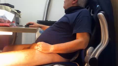 Snapshot of alex47100 chatting on 01-20-25, 03:50 alex47100 online show from 01-20-25, 03:50