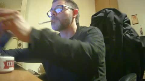 Snapshot of alex81pv1981 chatting on 02-16-25, 06:54 alex81pv1981 online show from 02-16-25, 06:54