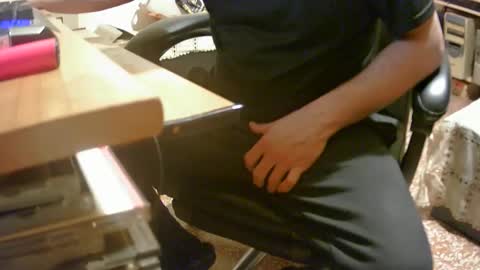 Snapshot of alex81pv1981 chatting on 02-21-25, 09:11 alex81pv1981 online show from 02-21-25, 09:11