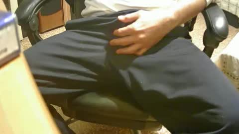 Snapshot of alex81pv1981 chatting on 10-12-25, 08:52 alex81pv1981 online show from 10-12-25, 08:52