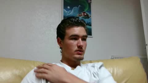 Snapshot of alex83530 chatting on 01-06-25, 12:46 Alex83530 online show from 01-06-25, 12:46