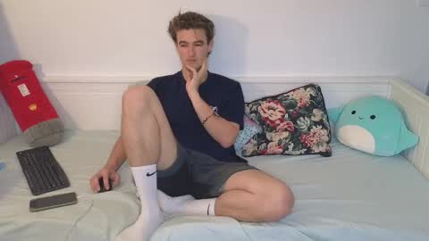 Snapshot of alex83530 chatting on 12-22-25, 09:39 Alex83530 online show from 12-22-25, 09:39