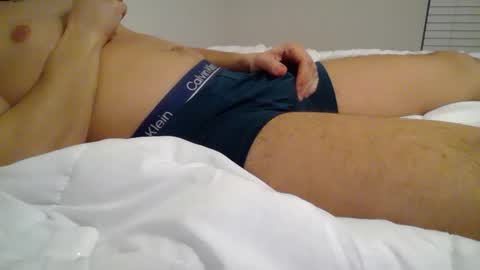 Snapshot of alex889215 chatting on 12-27-24, 07:18 alex online show from 12-27-24, 07:18