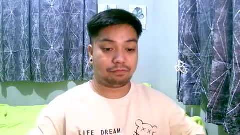 Snapshot of alex_babex chatting on 12-26-24, 05:40 Steve online show from 12-26-24, 05:40