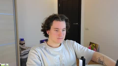 FAVORITE online show from 03-12-25, 04:08