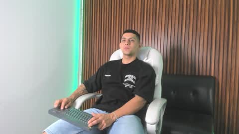 alex online show from 01-10-26, 12:40