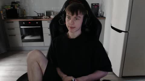 Alex online show from 03-08-25, 10:54