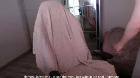 Alex online show from 09-19-25, 08:53