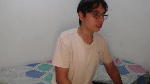 Alex Laurentt online show from 05-16-26, 07:12