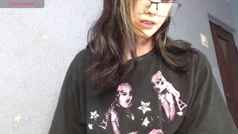 CorneliaLia inst  online show from 01-27-25, 07:24