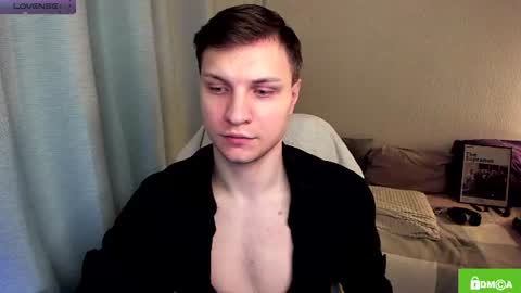 Snapshot of alex_milson chatting on 06-19-26, 12:37 alex_milson online show from 06-19-26, 12:37