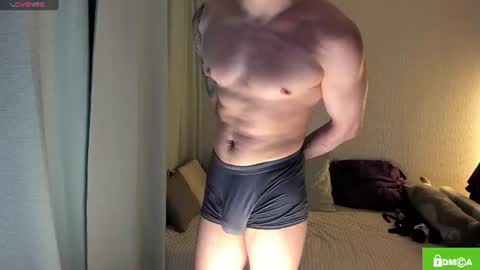 Snapshot of alex_milson chatting on 07-10-26, 07:49 alex_milson online show from 07-10-26, 07:49