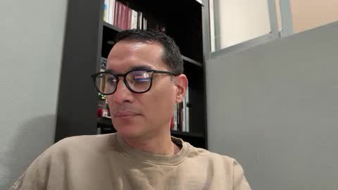 Alex online show from 06-16-26, 10:23