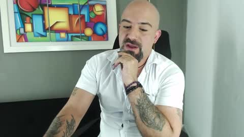 Snapshot of alex_saints_ce chatting on 01-14-25, 10:23 Alex Saints online show from 01-14-25, 10:23