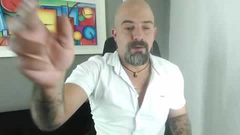 Snapshot of alex_saints_ce chatting on 02-24-25, 11:54 Alex Saints online show from 02-24-25, 11:54