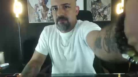 Snapshot of alex_saints_ce chatting on 09-12-25, 04:34 Alex Saints online show from 09-12-25, 04:34