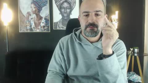 Snapshot of alex_saints_ce chatting on 09-17-25, 11:12 Alex Saints online show from 09-17-25, 11:12