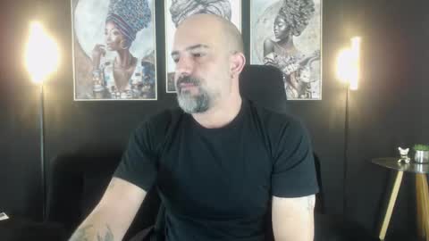 Snapshot of alex_saints_ce chatting on 10-23-25, 10:14 Alex Saints online show from 10-23-25, 10:14