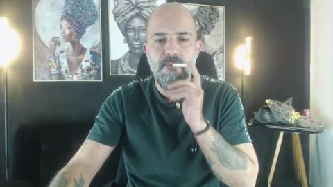 Snapshot of alex_saints_ce chatting on 11-28-25, 11:24 Alex Saints online show from 11-28-25, 11:24