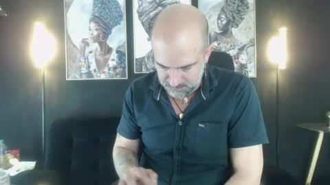 Snapshot of alex_saints_ce chatting on 01-06-26, 08:56 Alex Saints online show from 01-06-26, 08:56