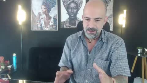 Snapshot of alex_saints_ce chatting on 04-05-26, 02:36 Alex Saints online show from 04-05-26, 02:36