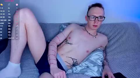 alex_silent online show from 06-17-26, 06:42