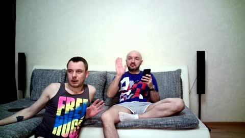 Alex and Tobey online show from 03-13-26, 01:56