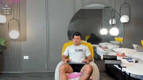 Snapshot of alex_tower chatting on 01-09-25, 07:29 Alex Towers online show from 01-09-25, 07:29