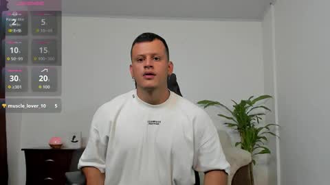 Snapshot of alex_tower chatting on 10-21-25, 07:47 Alex Towers online show from 10-21-25, 07:47