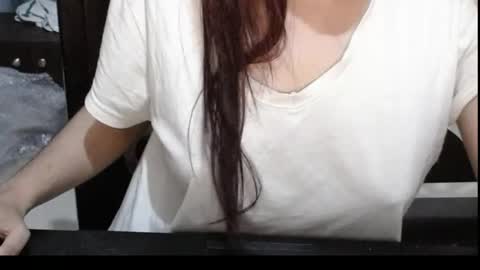 Snapshot of alexa_anna chatting on 04-19-26, 12:26 alexa_anna online show from 04-19-26, 12:26