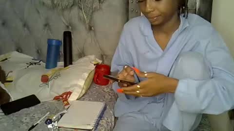 Snapshot of alexa_foxxie chatting on 02-06-25, 08:07 Alexa online show from 02-06-25, 08:07
