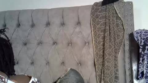 Snapshot of alexa_foxxie chatting on 02-27-25, 06:31 Alexa online show from 02-27-25, 06:31