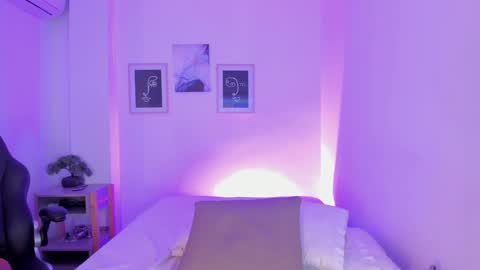 Alexa Millers online show from 02-08-25, 10:39