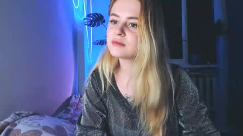 Snapshot of alexa_pirs chatting on 02-17-25, 12:43 alexa_pirs online show from 02-17-25, 12:43