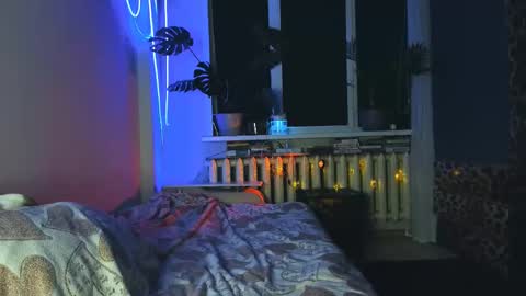Snapshot of alexa_pirs chatting on 02-21-25, 01:00 alexa_pirs online show from 02-21-25, 01:00
