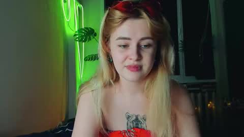 Snapshot of alexa_pirs chatting on 03-03-25, 06:01 alexa_pirs online show from 03-03-25, 06:01