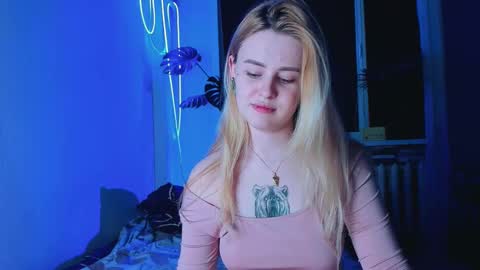 Snapshot of alexa_pirs chatting on 03-11-25, 06:08 alexa_pirs online show from 03-11-25, 06:08