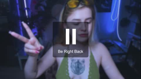Snapshot of alexa_pirs chatting on 10-08-25, 06:49 alexa_pirs online show from 10-08-25, 06:49